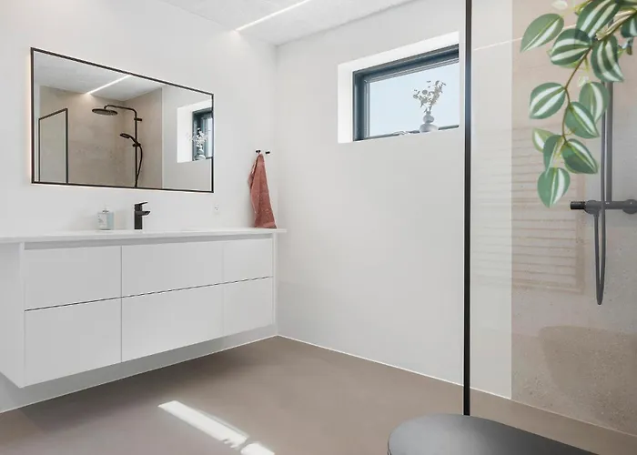 Pet Friendly In With Wifi * سكاغن